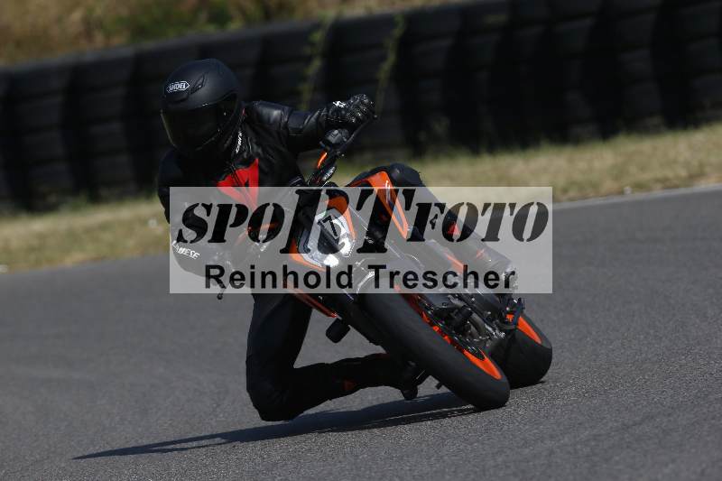 Archiv-2023/28 05.06.2023 Moto Club Anneau du Rhin/blanc-novice/7